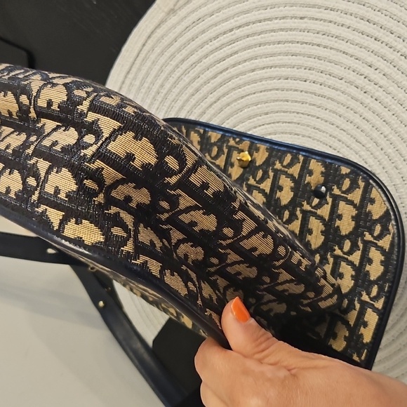 Great Vintage Christian Dior Designer Shoulder Bag - Picture 7 of 11